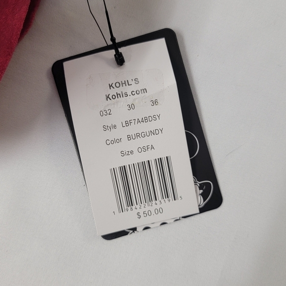 Bioworld Disney Minnie Mouse Burgandy Quilted Crossbody Bag with Gold Bow - Picture 5 of 9